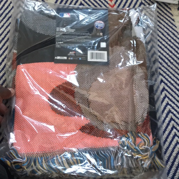 Miami Marlins throw blanket - Picture 3 of 4